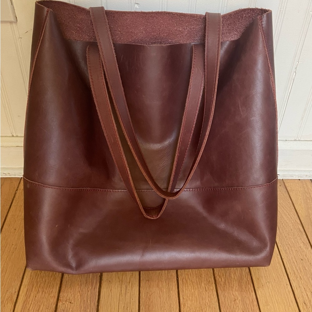 ABLE Mamuye Classic Tote Dark Cherry